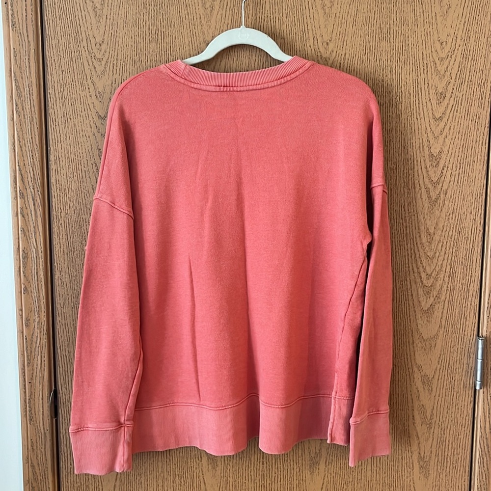 Time and Tru Sweatshirt—Size Large - Picture 4 of 4